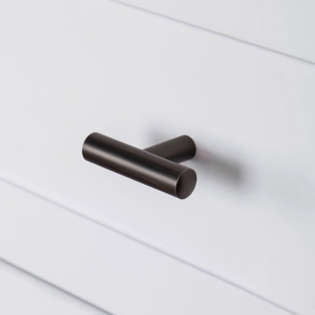 SH-AS04-57BK LOGO.jpg