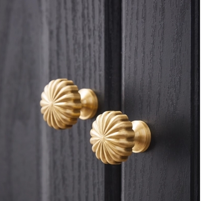 SH-C61-35~36 LOGO2.jpg