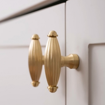 SH-C07-37GD52 LOGO.jpg